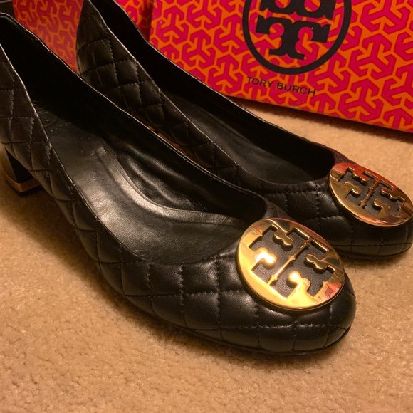 Tory Burch Maggie Black Quilted Pumps - Size 11 - Picture 4 of 13